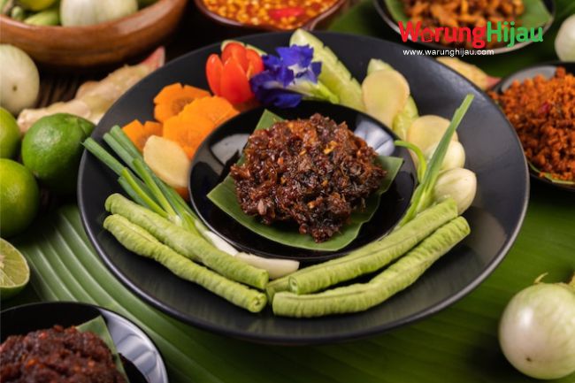 Citarasa Khas Kaya akan Nutrisi Sambal Terasi