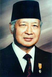 [Gambar: soeharto.jpg]
